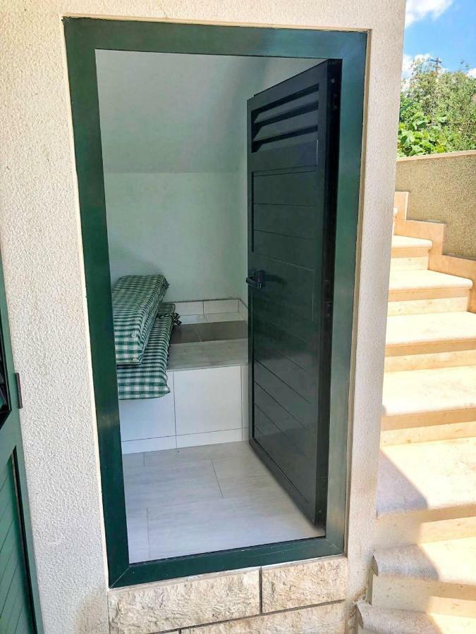 Studio Apartman Noa Lejlighed Trogir Eksteriør billede
